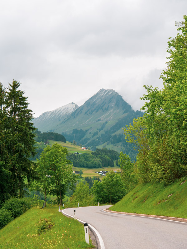 Hahntennjoch Passstraße, Tirol, Oostenrijk Hahntennjoch Passstraße, Tirol, Oostenrijk