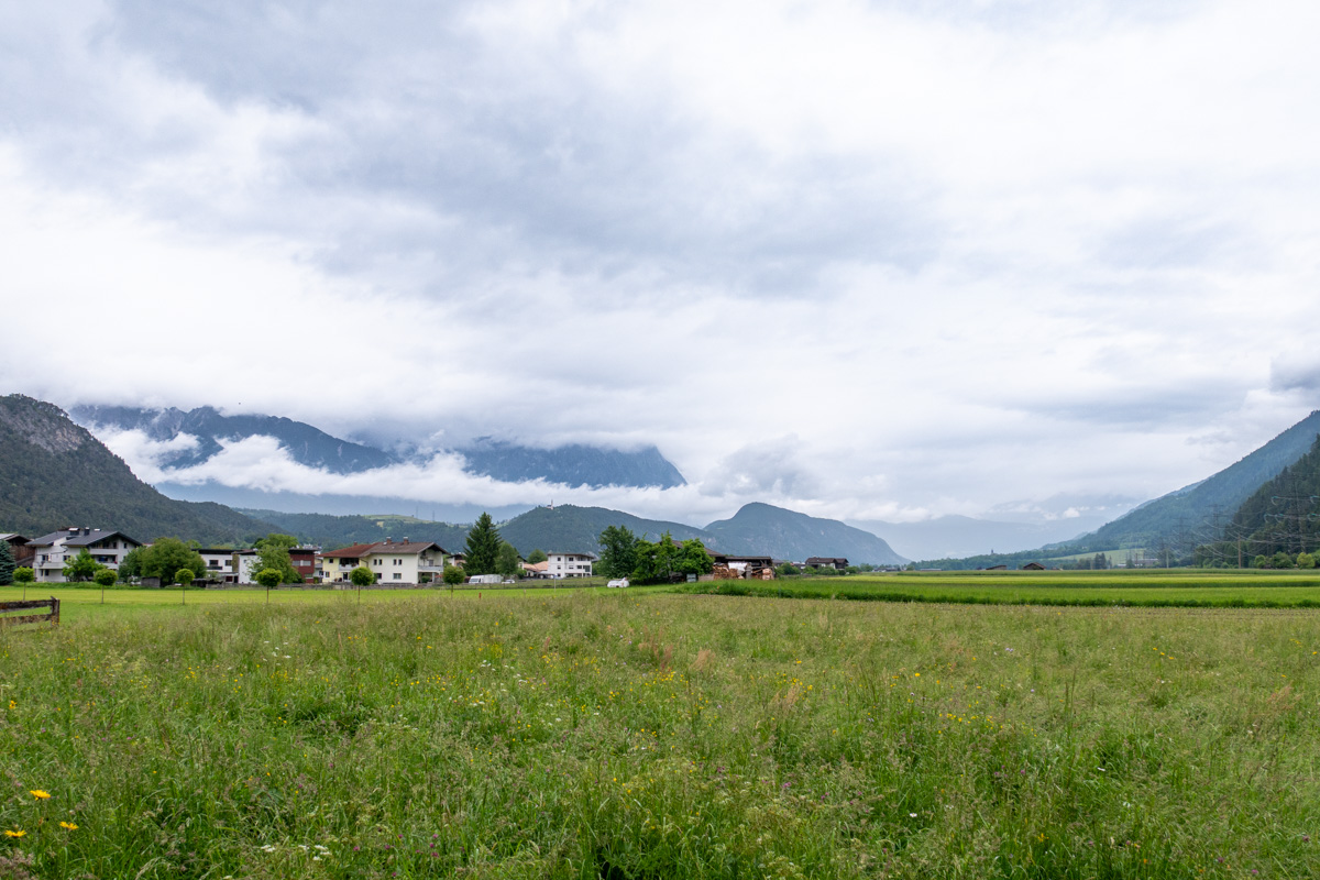 Wandelen in Silz: regen, rust & verborgen geschiedenis in Tirol
