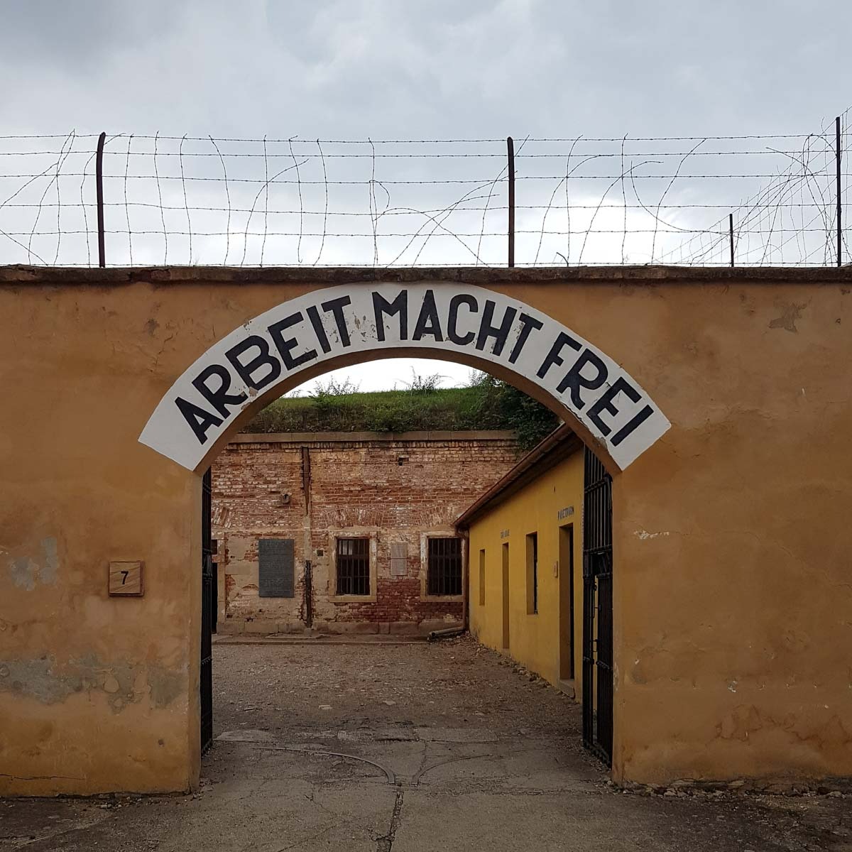 220730 theresienstadt kleine fort 0031 2022 07 30.21.53 220730 theresienstadt kleine fort 0031 2022 07 30.21.53